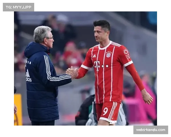 莱万欧冠遇巴黎进球荒 生涯最差纪录待突破能否实现逆转